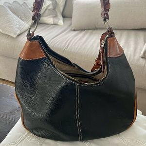 Dooney & Bourke Handbag